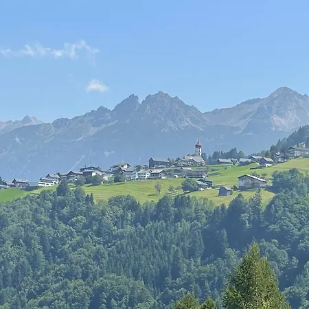 Kiwi * Bludenz